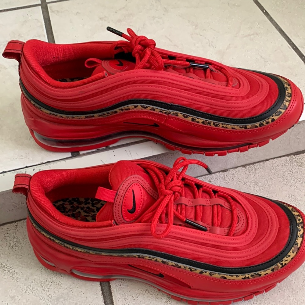 Nike Air Max with Cute Cheetah Details